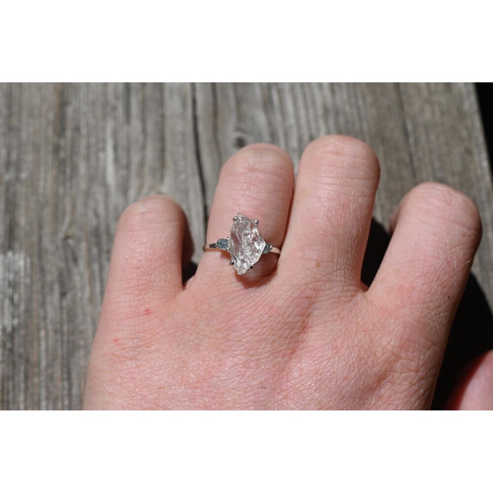 Engagement ring Montana sapphire and Lake County diamond size 5 6 7 8 9 10 avel